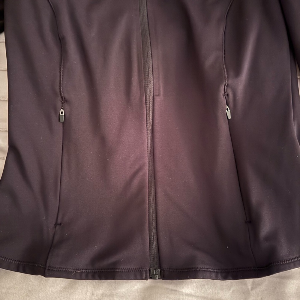 H&M Women's Black Full-Zip Active Jacket Athletic NWOT SMALL - Picture 6 of 7